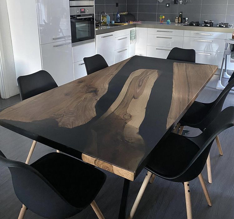 IMG_E7785 001. Trpezarijski sto - Orah / epoxy smola - Slika 1