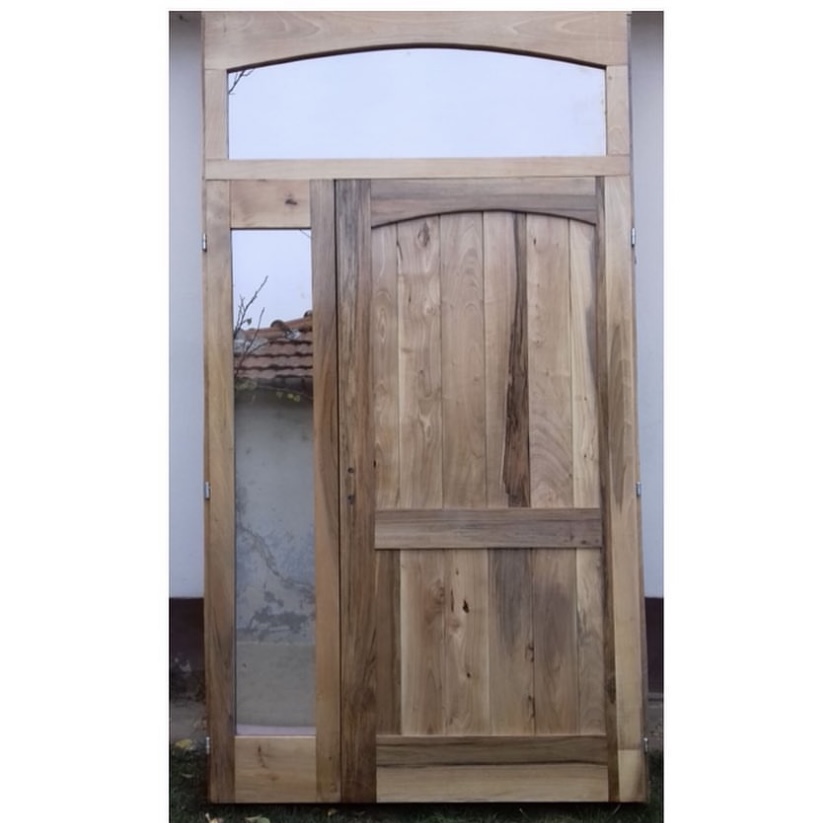 Screenshot 027. Vrata od punog drveta - orah - Slika 1